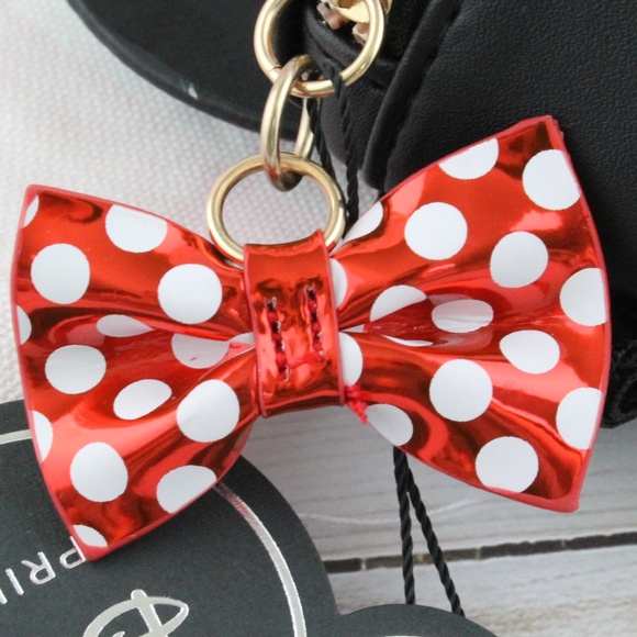 Minnie Mouse Fanny Pack - Picture 5 of 6